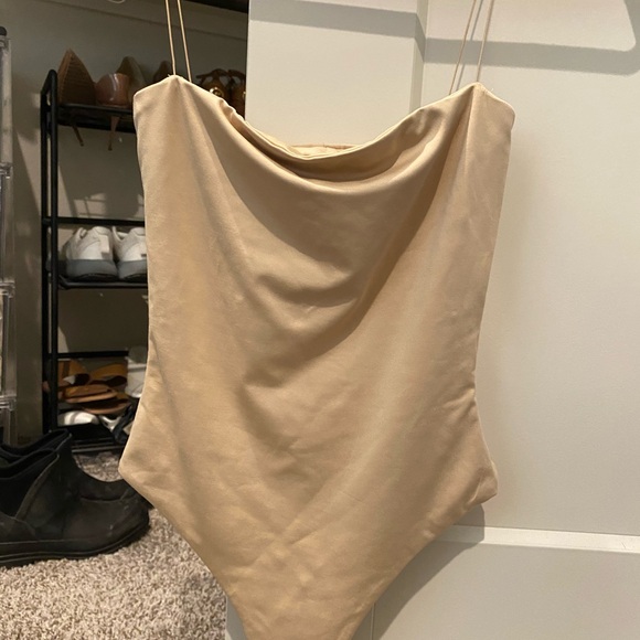Meshki bodysuit - Picture 1 of 2